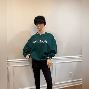 NWT Reebok women’s Dark Green Crewneck Sweater